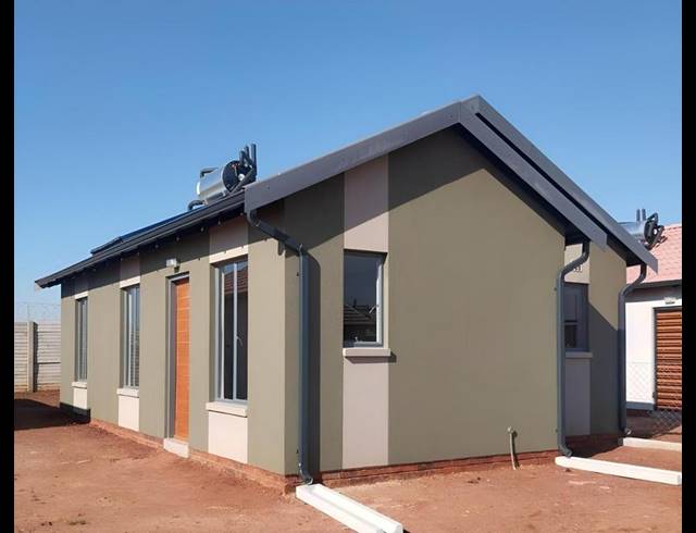 2 BEDROOM HOUSE FOR SALE IN SKY CITY